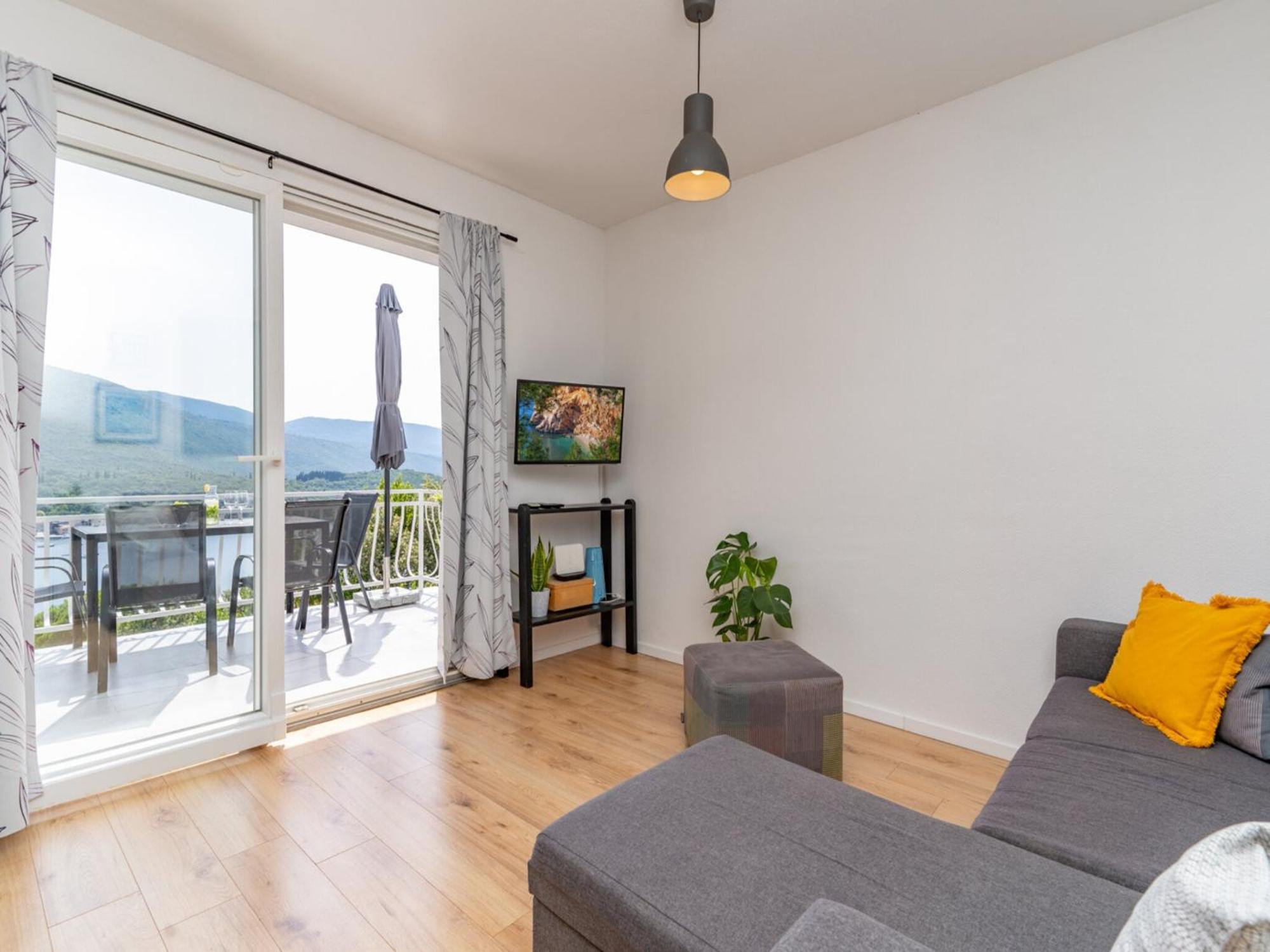 Apartment Konak Molunat Esterno foto
